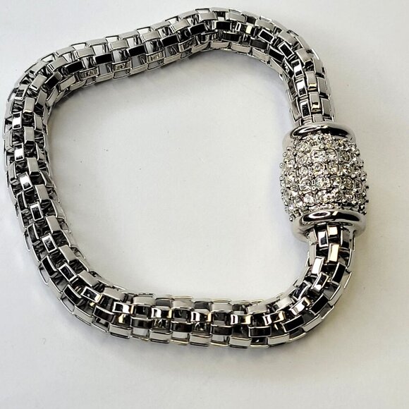 Silver Crystal Magnetic Bracelet - Picture 1 of 11